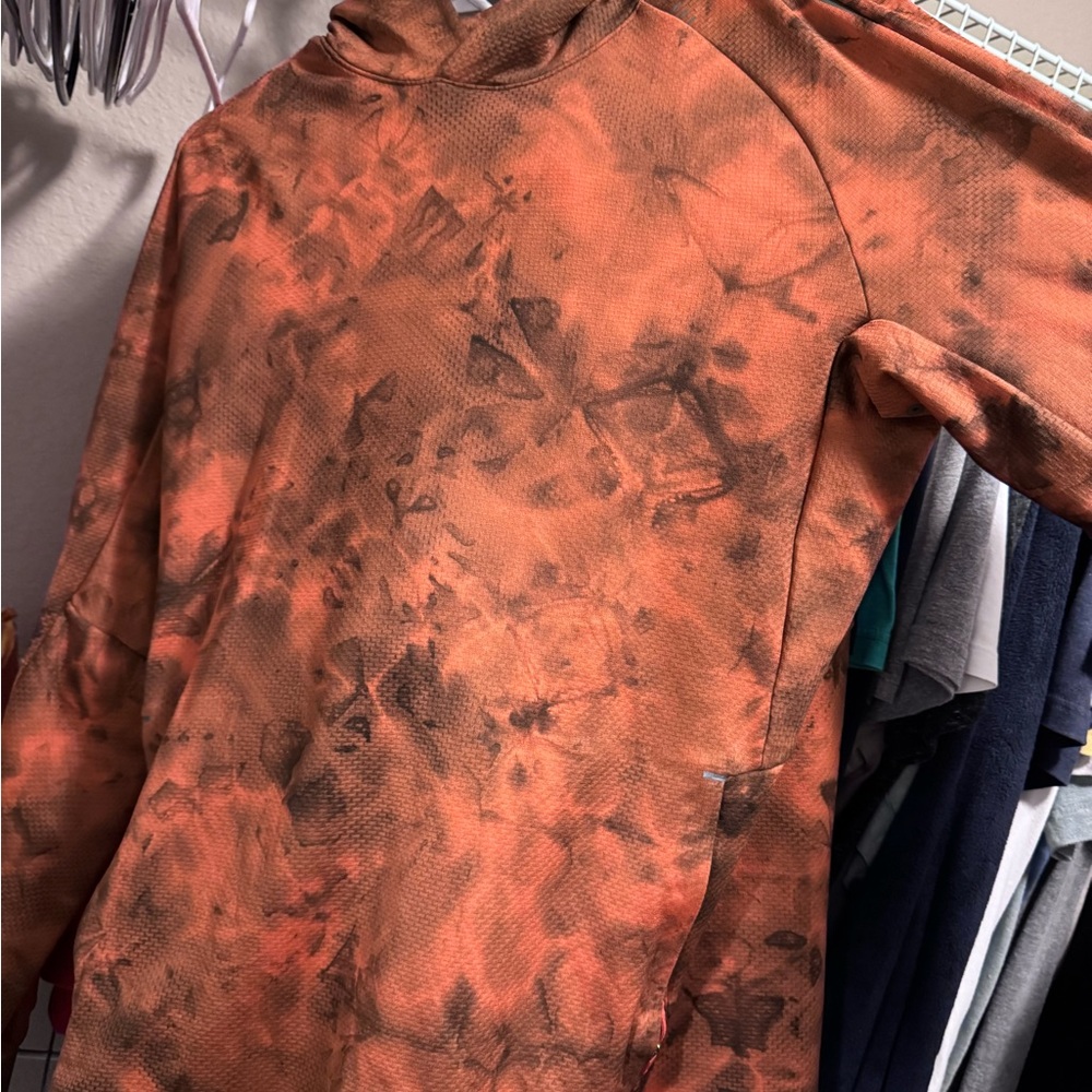 Men’s lululemon hoodie